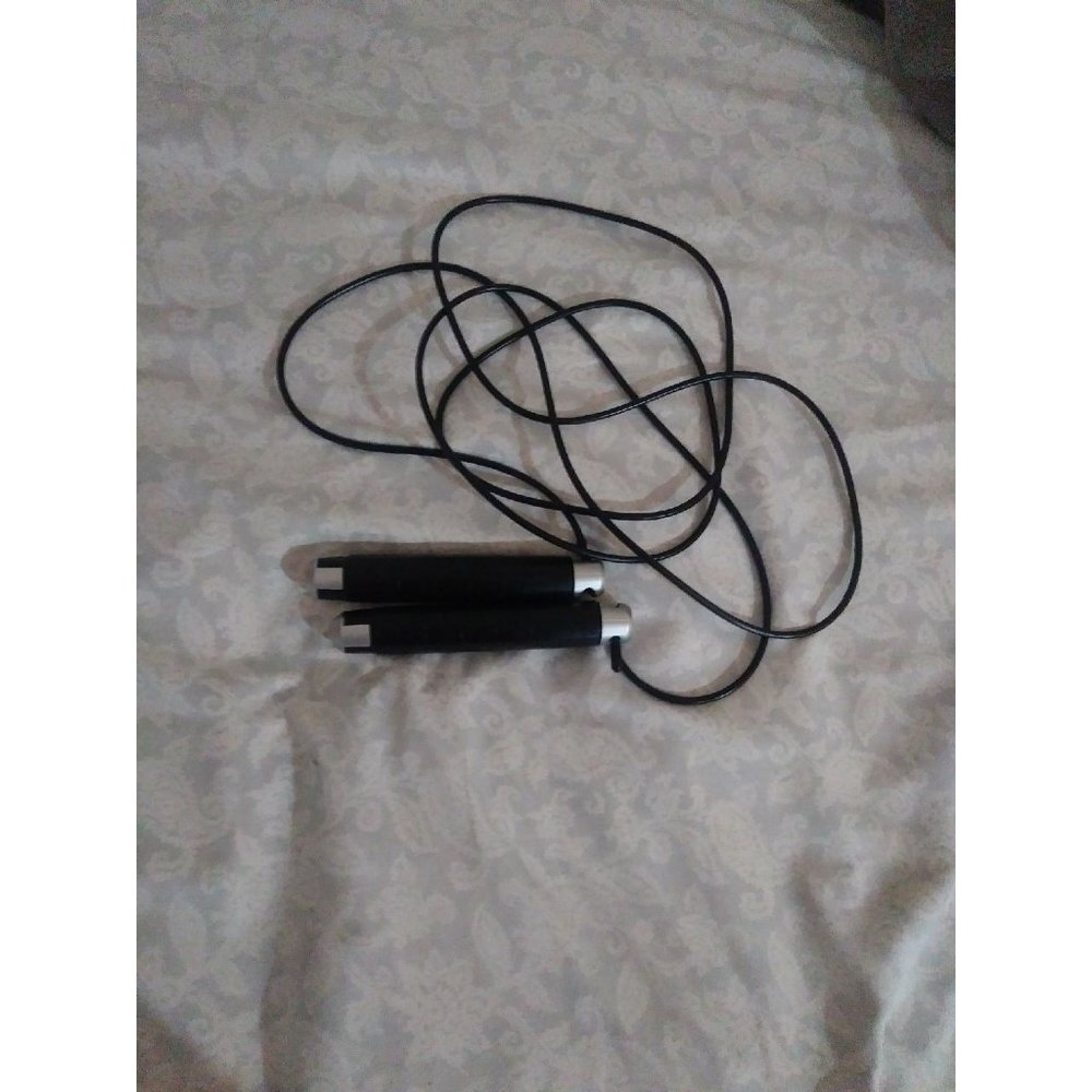 Weighted Jump Rope for Working Out - Picture 3 of 3